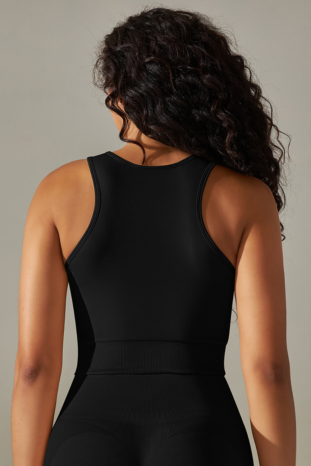 Black Crew Neck Cropped Sports Tank