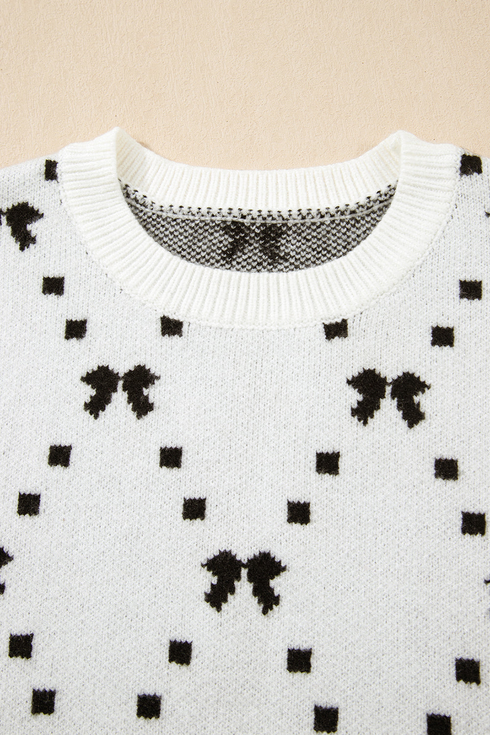 Bow Pattern Buttoned Cropped Sweater Vest