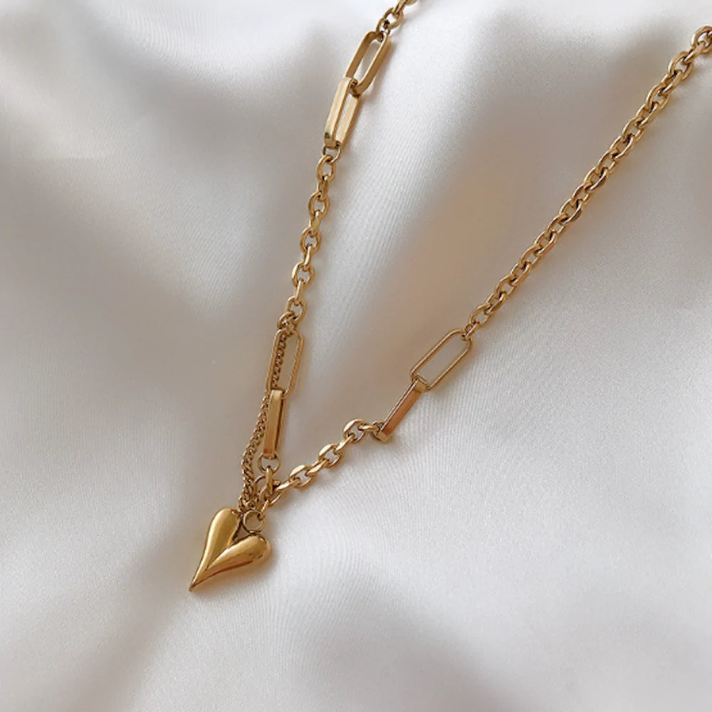 Heart Pendant Link Necklace