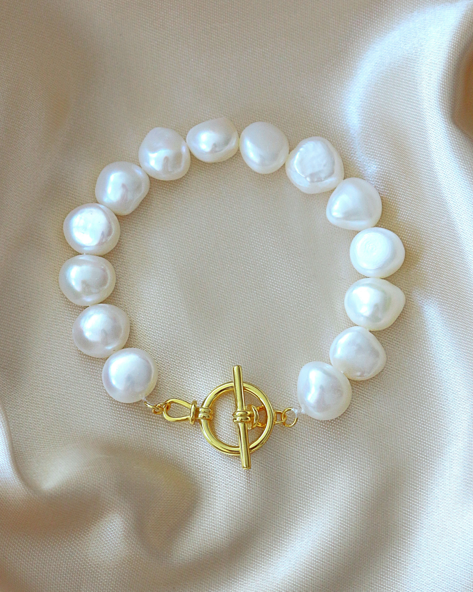 Luminous Artisan Bracelet - Genuine Baroque Pearl & Silver Finery